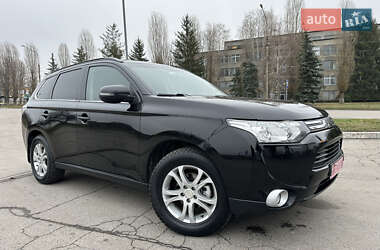 Позашляховик / Кросовер Mitsubishi Outlander 2013 в Миргороді