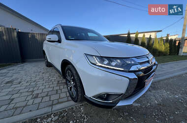 Позашляховик / Кросовер Mitsubishi Outlander 2014 в Дрогобичі