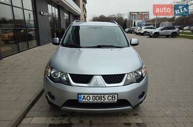 Внедорожник / Кроссовер Mitsubishi Outlander 2008 в Ужгороде