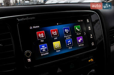 Внедорожник / Кроссовер Mitsubishi Outlander 2017 в 