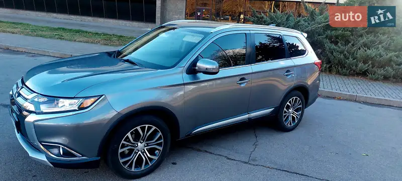Mitsubishi Outlander 2018