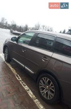 Внедорожник / Кроссовер Mitsubishi Outlander 2016 в Харькове