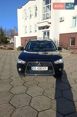 Внедорожник / Кроссовер Mitsubishi Outlander 2011 в Черновцах