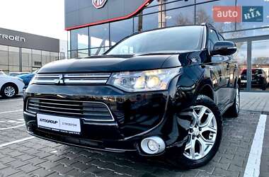 Позашляховик / Кросовер Mitsubishi Outlander 2014 в Одесі