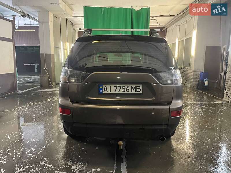 Внедорожник / Кроссовер Mitsubishi Outlander 2013 в Белой Церкви