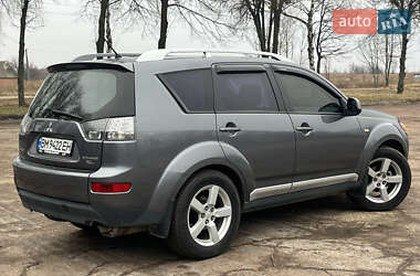 Позашляховик / Кросовер Mitsubishi Outlander 2007 в Тростянці