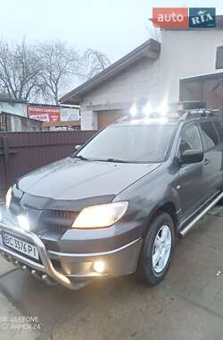 Позашляховик / Кросовер Mitsubishi Outlander 2006 в Львові