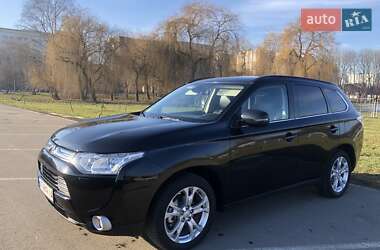 Позашляховик / Кросовер Mitsubishi Outlander 2012 в Івано-Франківську