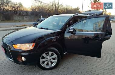 Позашляховик / Кросовер Mitsubishi Outlander 2012 в Львові