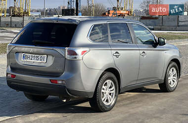 Позашляховик / Кросовер Mitsubishi Outlander 2013 в Вінниці