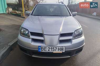 Внедорожник / Кроссовер Mitsubishi Outlander 2004 в Первомайске