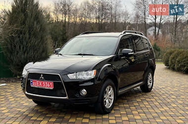 Позашляховик / Кросовер Mitsubishi Outlander 2012 в Житомирі