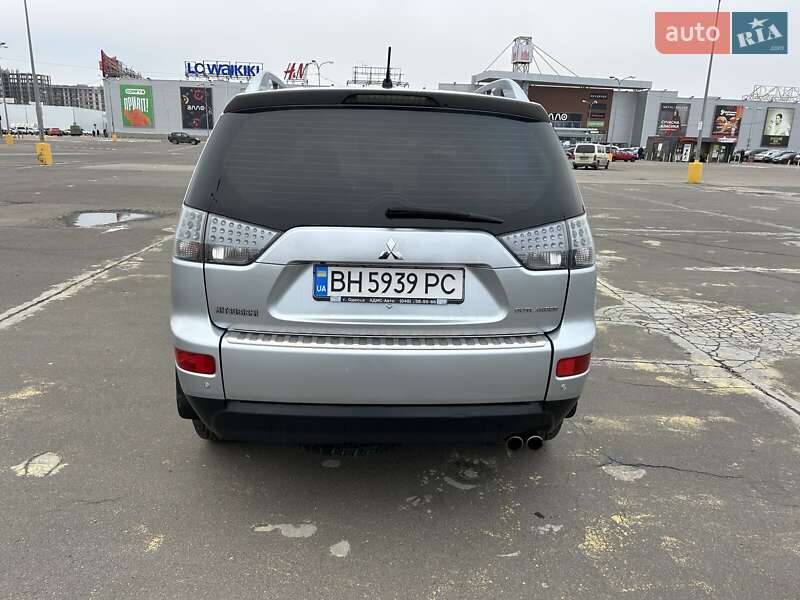 Позашляховик / Кросовер Mitsubishi Outlander 2007 в Одесі