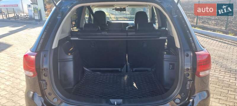 Позашляховик / Кросовер Mitsubishi Outlander 2018 в Чернівцях фото 11 Позашляховик / Кросовер Mitsubishi Outlander 2018 в Чернівцях