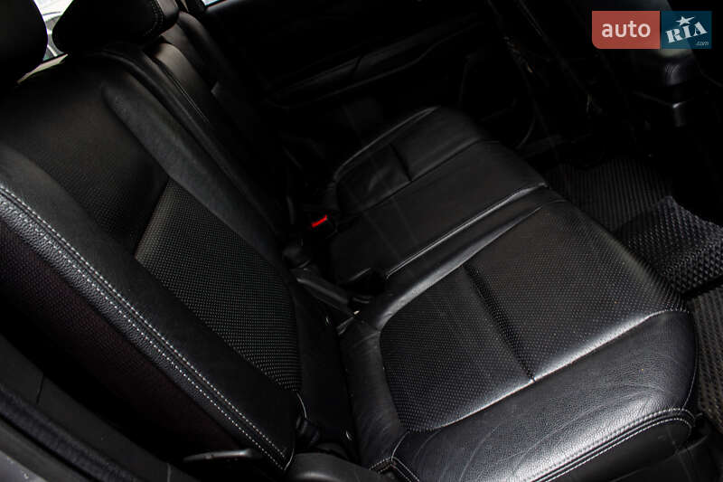 Позашляховик / Кросовер Mitsubishi Outlander 2015 в Львові фото 47 Позашляховик / Кросовер Mitsubishi Outlander 2015 в Львові