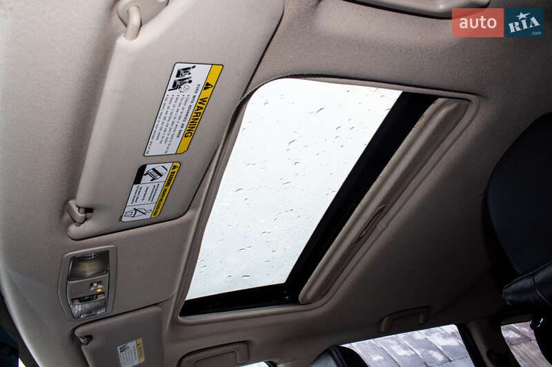 Позашляховик / Кросовер Mitsubishi Outlander 2015 в Львові фото 42 Позашляховик / Кросовер Mitsubishi Outlander 2015 в Львові