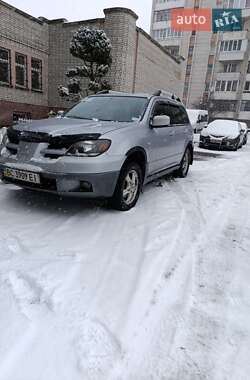 Позашляховик / Кросовер Mitsubishi Outlander 2003 в Львові