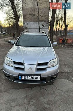 Позашляховик / Кросовер Mitsubishi Outlander 2006 в Кам'янському