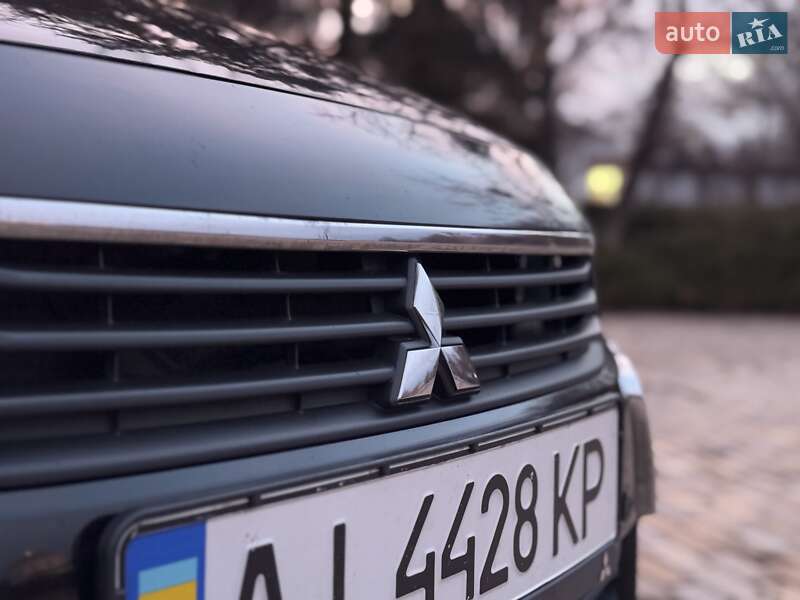 Внедорожник / Кроссовер Mitsubishi Outlander 2016 в Белой Церкви