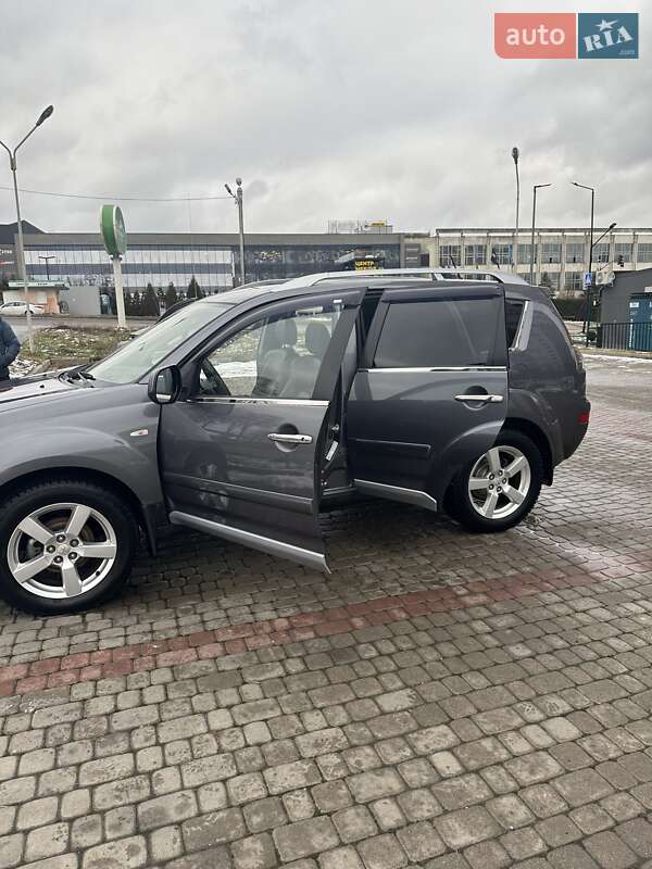 Позашляховик / Кросовер Mitsubishi Outlander 2007 в Івано-Франківську фото 20 Позашляховик / Кросовер Mitsubishi Outlander 2007 в Івано-Франківську