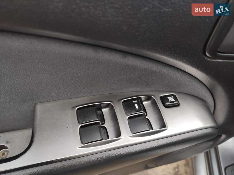 Внедорожник / Кроссовер Mitsubishi Outlander 2007 в Виннице