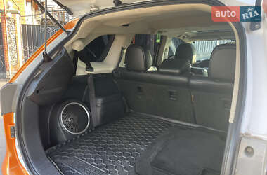Позашляховик / Кросовер Mitsubishi Outlander 2013 в 