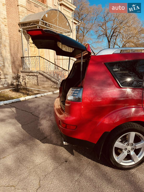 Позашляховик / Кросовер Mitsubishi Outlander 2007 в Ізмаїлі