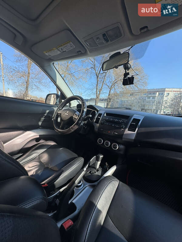 Позашляховик / Кросовер Mitsubishi Outlander 2007 в Ізмаїлі
