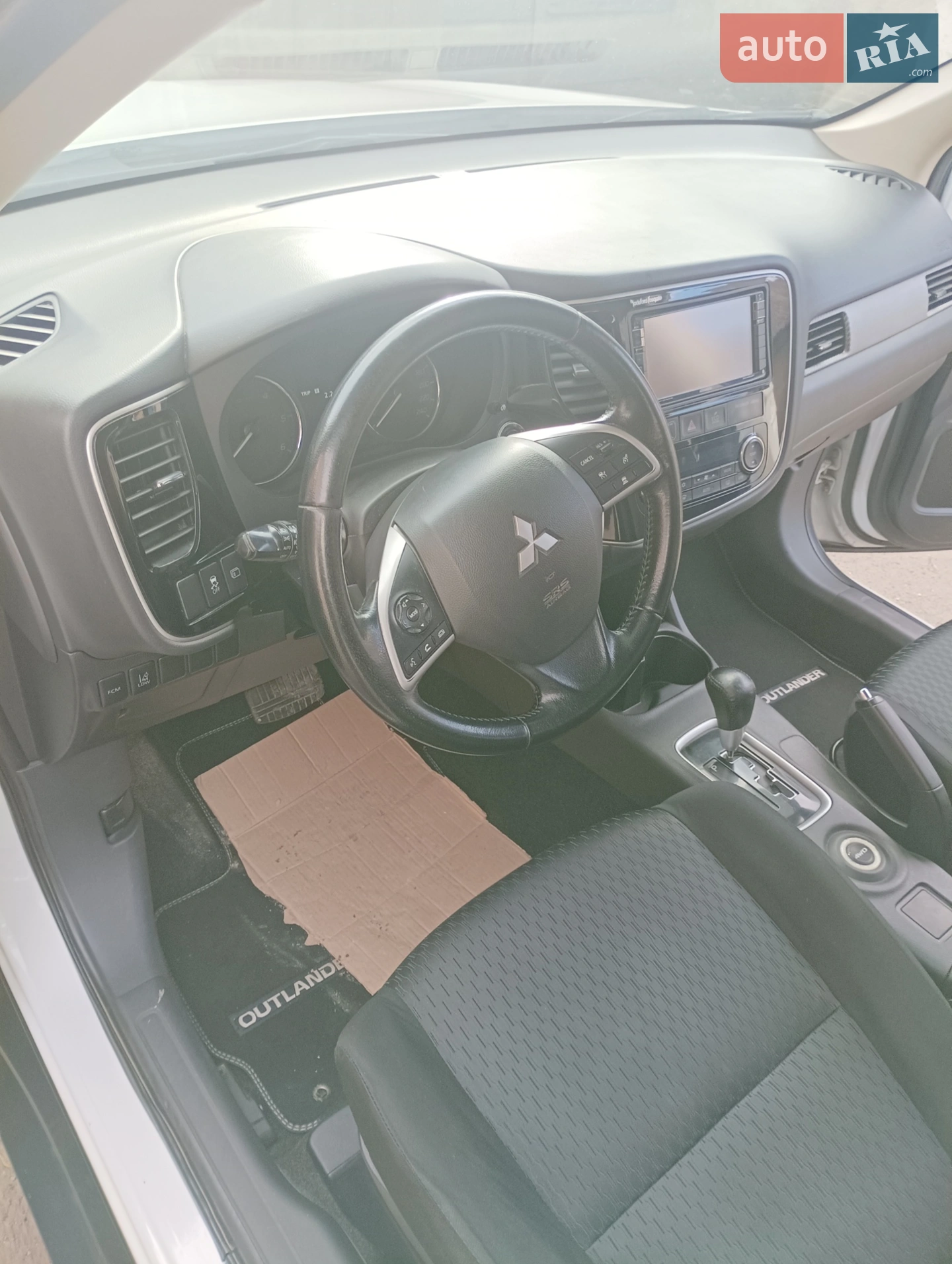 2013 Mitsubishi Outlander - мініатюра 10