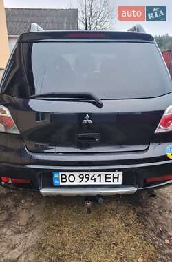 Внедорожник / Кроссовер Mitsubishi Outlander 2007 в 