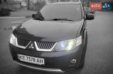 Внедорожник / Кроссовер Mitsubishi Outlander 2008 в 