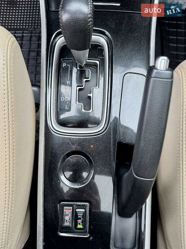 Внедорожник / Кроссовер Mitsubishi Outlander 2018 в Львове