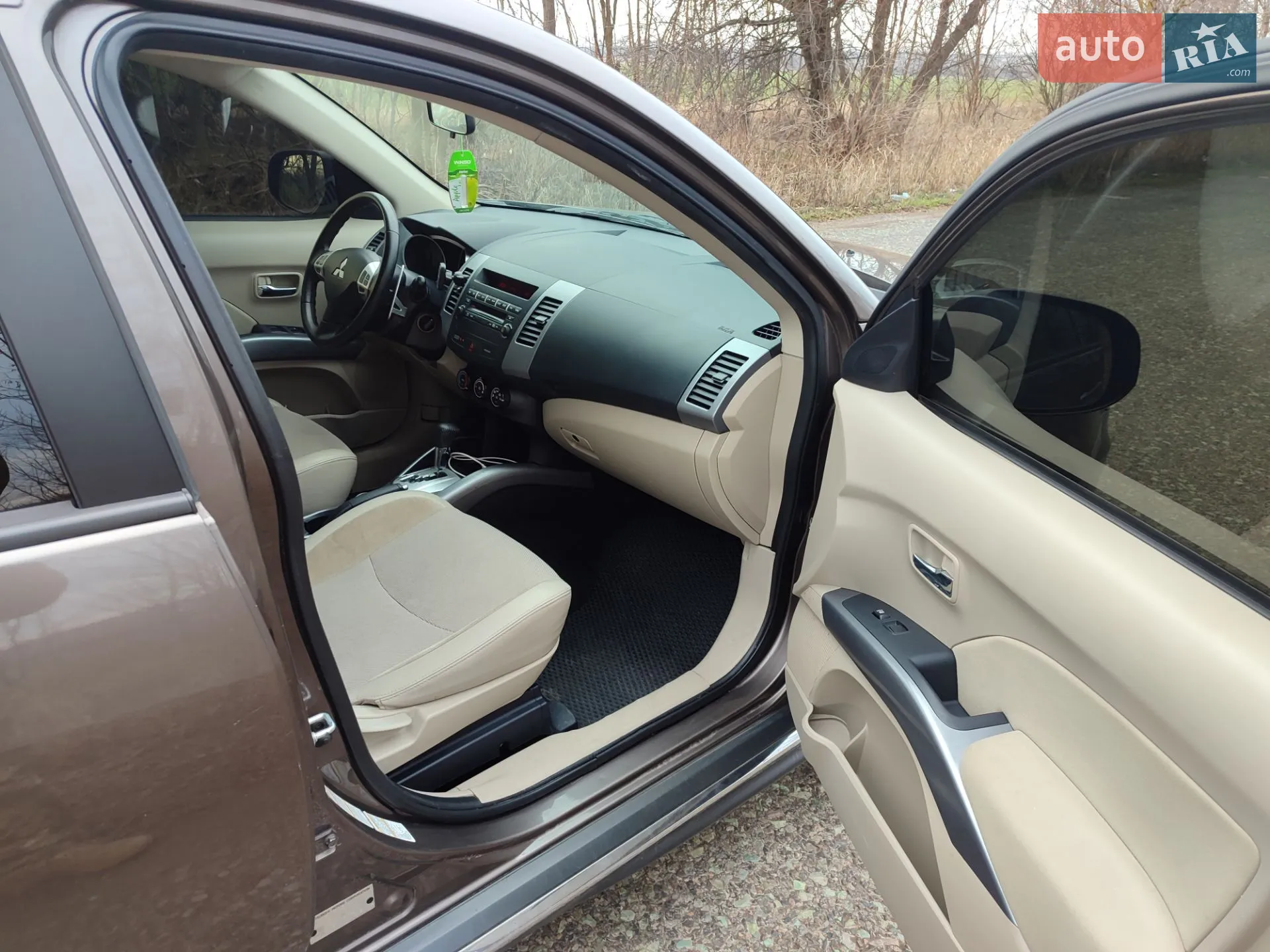 2011 Mitsubishi Outlander - мініатюра 13