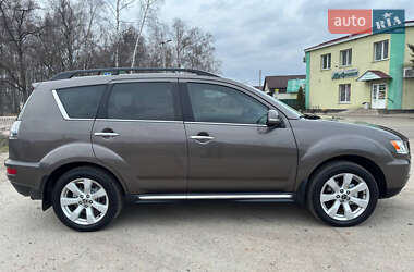 Позашляховик / Кросовер Mitsubishi Outlander 2011 в Охтирці