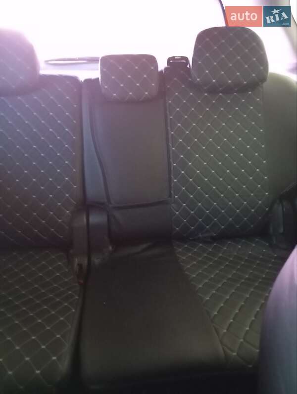 Внедорожник / Кроссовер Mitsubishi Outlander 2008 в Винниках