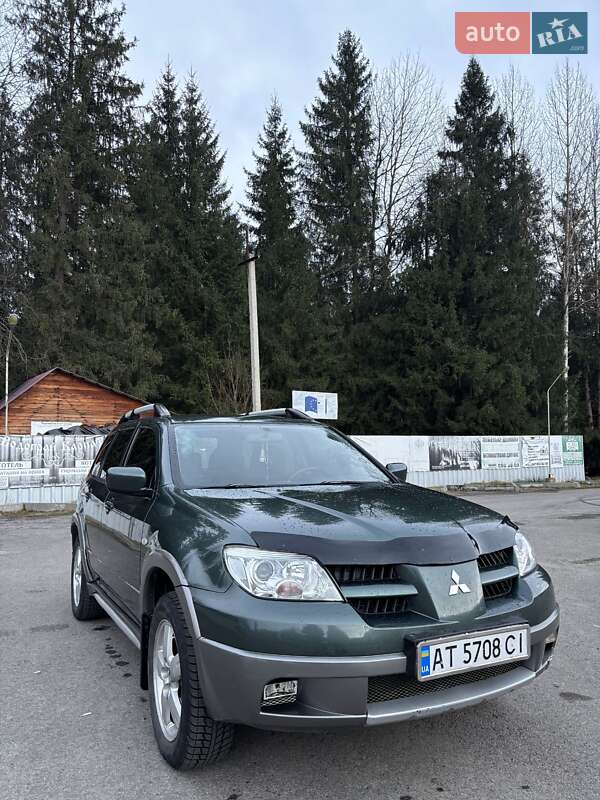 Mitsubishi Outlander 2006