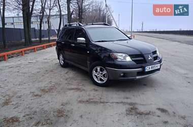 Позашляховик / Кросовер Mitsubishi Outlander 2004 в Умані