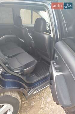 Внедорожник / Кроссовер Mitsubishi Outlander 2011 в 
