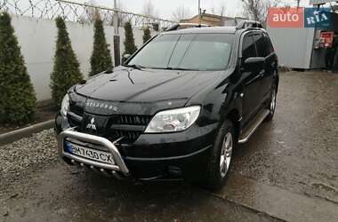 Позашляховик / Кросовер Mitsubishi Outlander 2005 в Ромнах