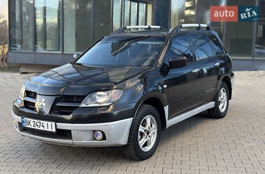 Внедорожник / Кроссовер Mitsubishi Outlander 2003 в Ровно