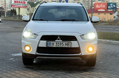 Позашляховик / Кросовер Mitsubishi Outlander 2010 в Хмельницькому