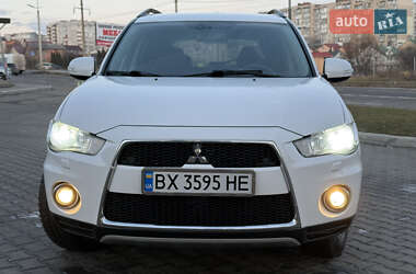 Позашляховик / Кросовер Mitsubishi Outlander 2010 в Хмельницькому