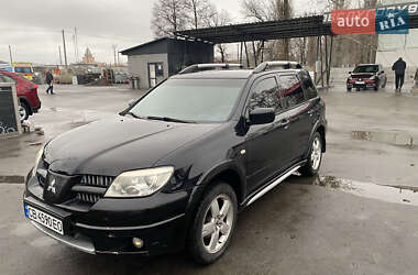 Позашляховик / Кросовер Mitsubishi Outlander 2005 в Чернігові