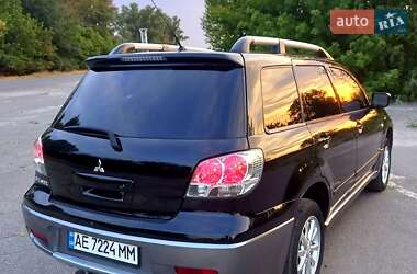 Позашляховик / Кросовер Mitsubishi Outlander 2005 в Новомосковську