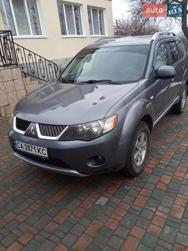 Внедорожник / Кроссовер Mitsubishi Outlander 2008 в Перещепине