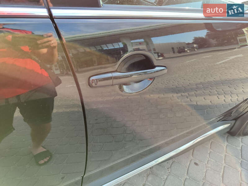 Внедорожник / Кроссовер Mitsubishi Outlander 2009 в Стрые