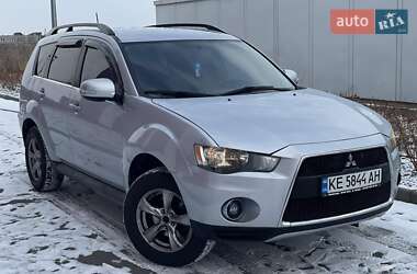 Позашляховик / Кросовер Mitsubishi Outlander 2011 в Дніпрі