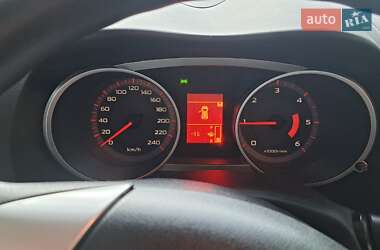 Внедорожник / Кроссовер Mitsubishi Outlander 2010 в 