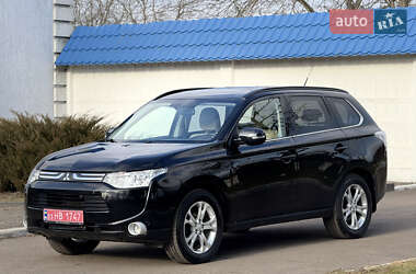 Позашляховик / Кросовер Mitsubishi Outlander 2013 в Радивиліві