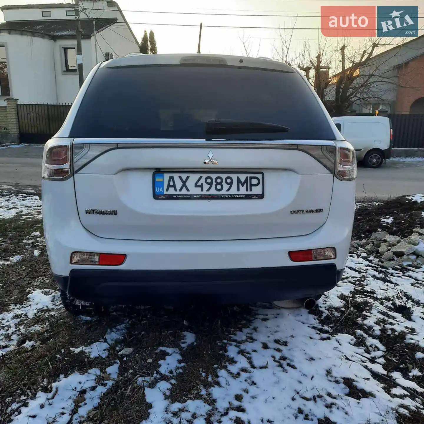 2013 Mitsubishi Outlander - мініатюра 2